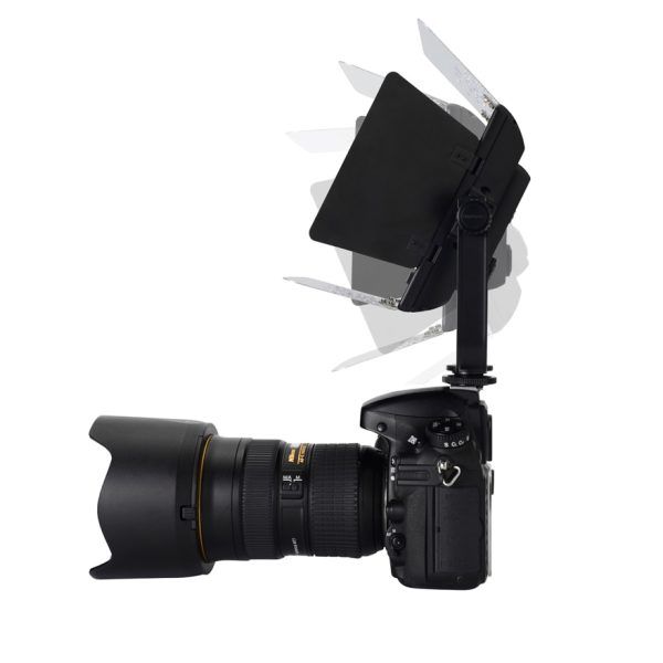 YONGNUO YN320 Professional on-camera LED Video Light APP Control 5500K with U-type Bracket Stand